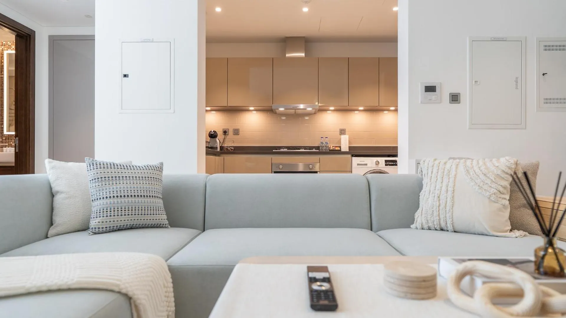 Modern Studio Sobha Hartland Near Downtown Dubai Apartment